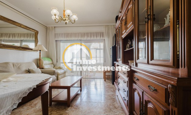 Resale - Apartment - Torrevieja - Playa de los Naufragos