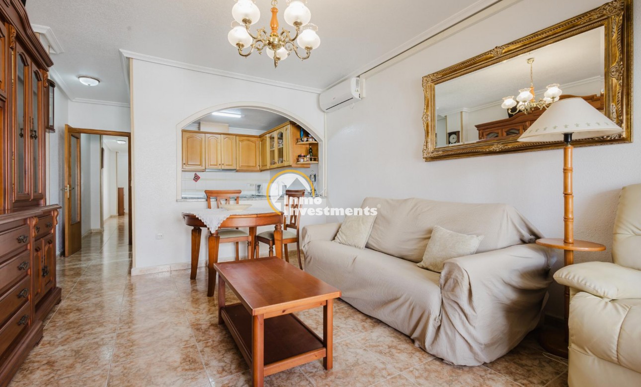 Resale - Apartment - Torrevieja - Playa de los Naufragos