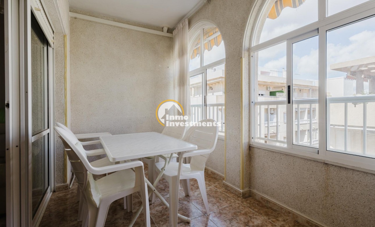 Resale - Apartment - Torrevieja - Playa de los Naufragos