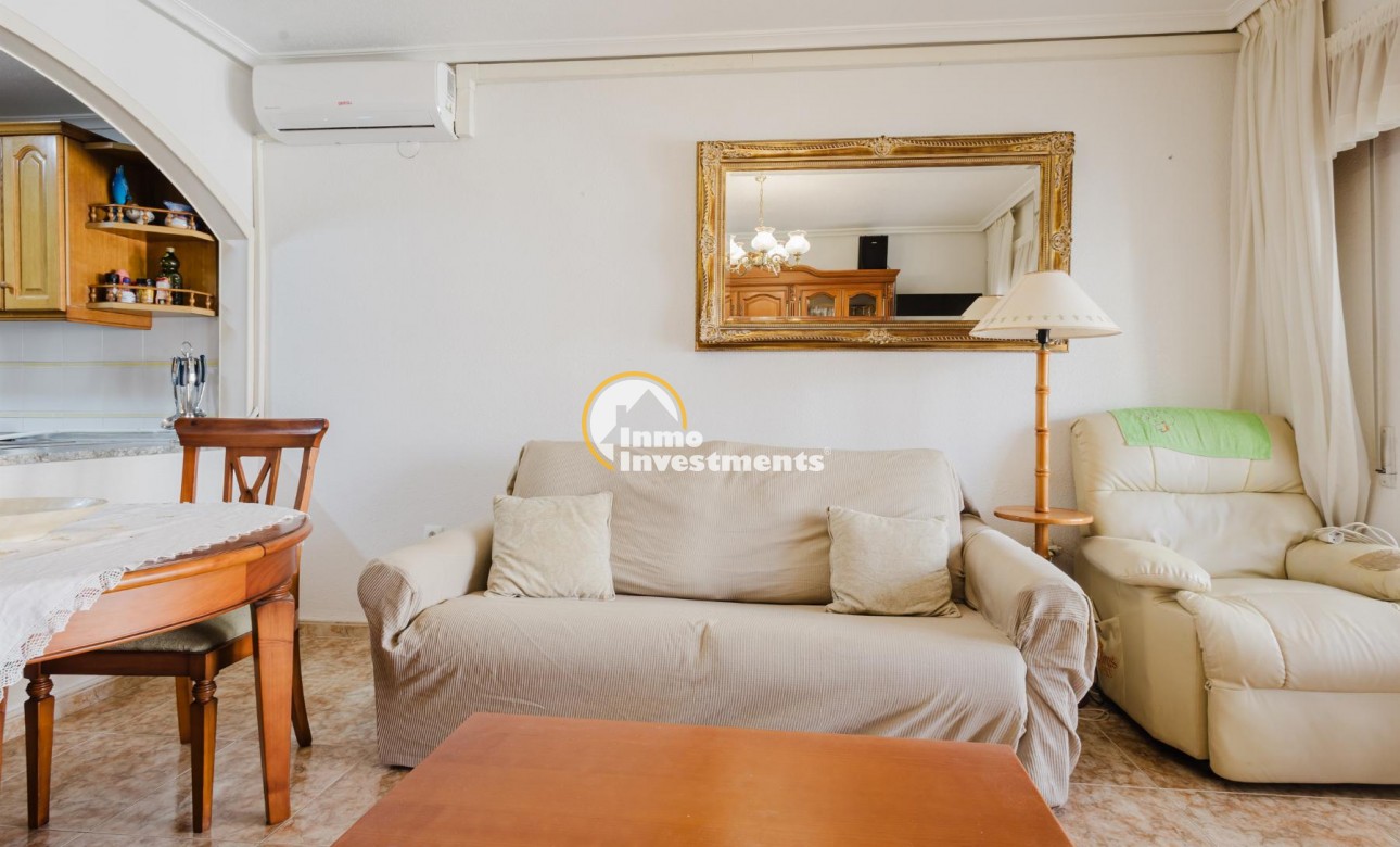Resale - Apartment - Torrevieja - Playa de los Naufragos