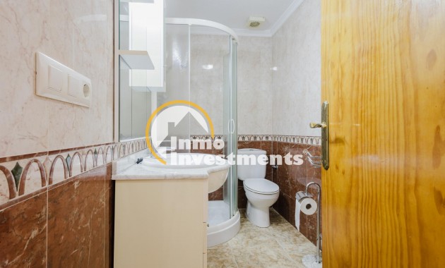 Resale - Apartment - Torrevieja - Playa de los Naufragos