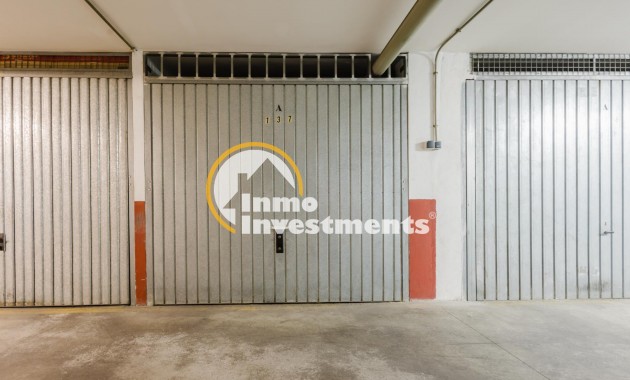 Resale - Apartment - Torrevieja - Playa de los Naufragos