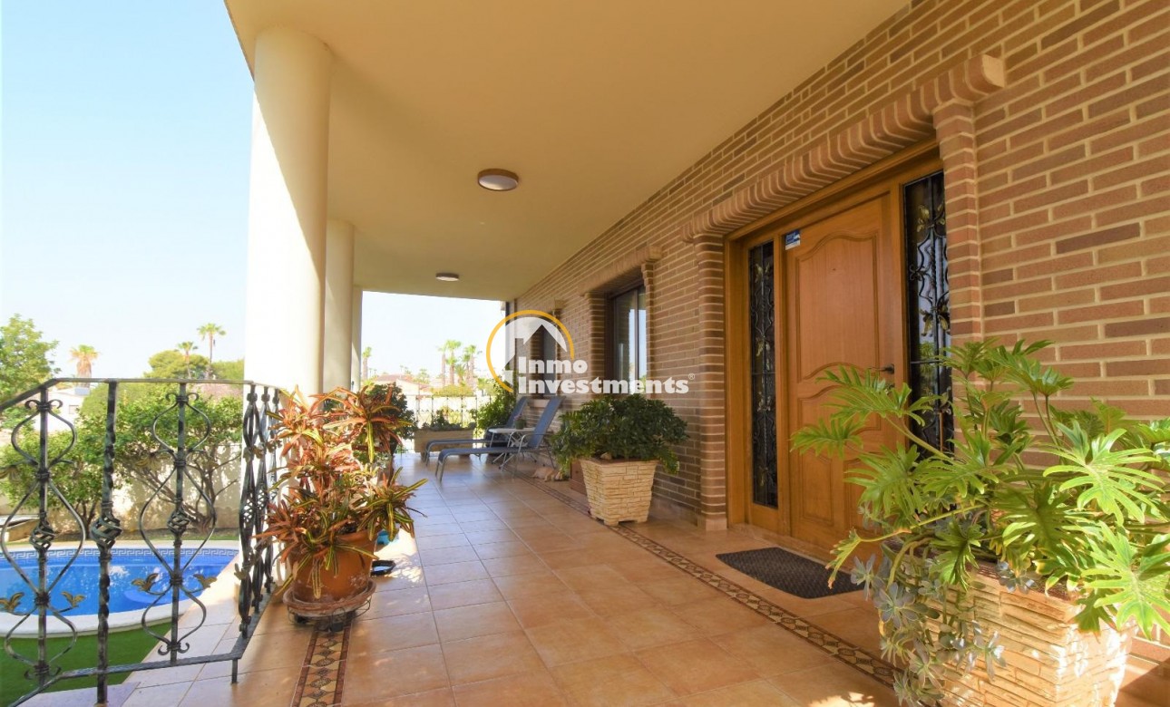 Resale - Villa - Ciudad Quesada