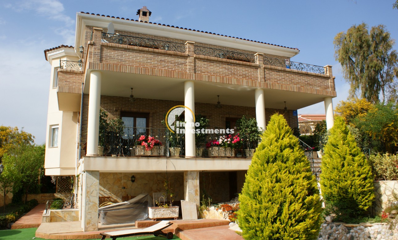 Resale - Villa - Ciudad Quesada