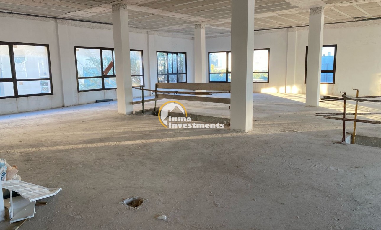 Resale - Commercial - La Zenia