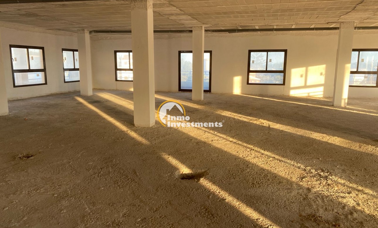 Resale - Commercial - La Zenia