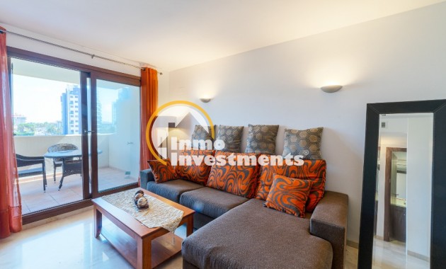 Resale - Apartment - Punta Prima - Beachside