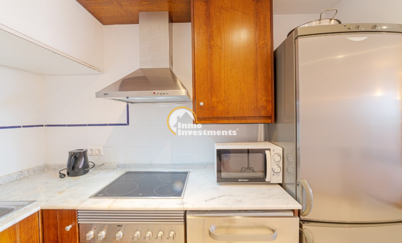 Resale - Apartment - Punta Prima - Beachside