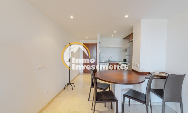 Resale - Apartment - Punta Prima - Beachside
