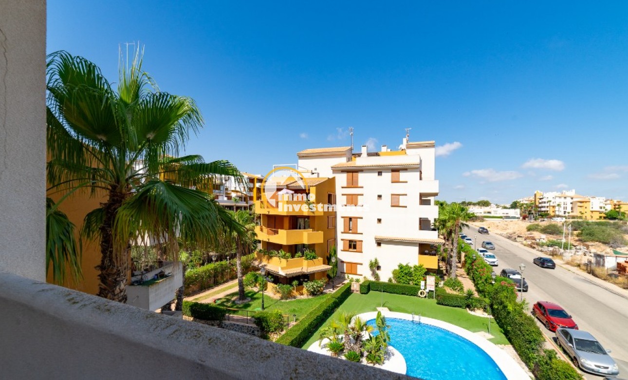 Resale - Apartment - Punta Prima - Beachside