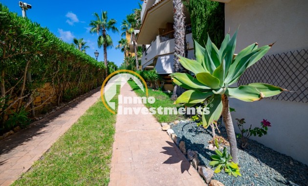 Resale - Apartment - Punta Prima - Beachside