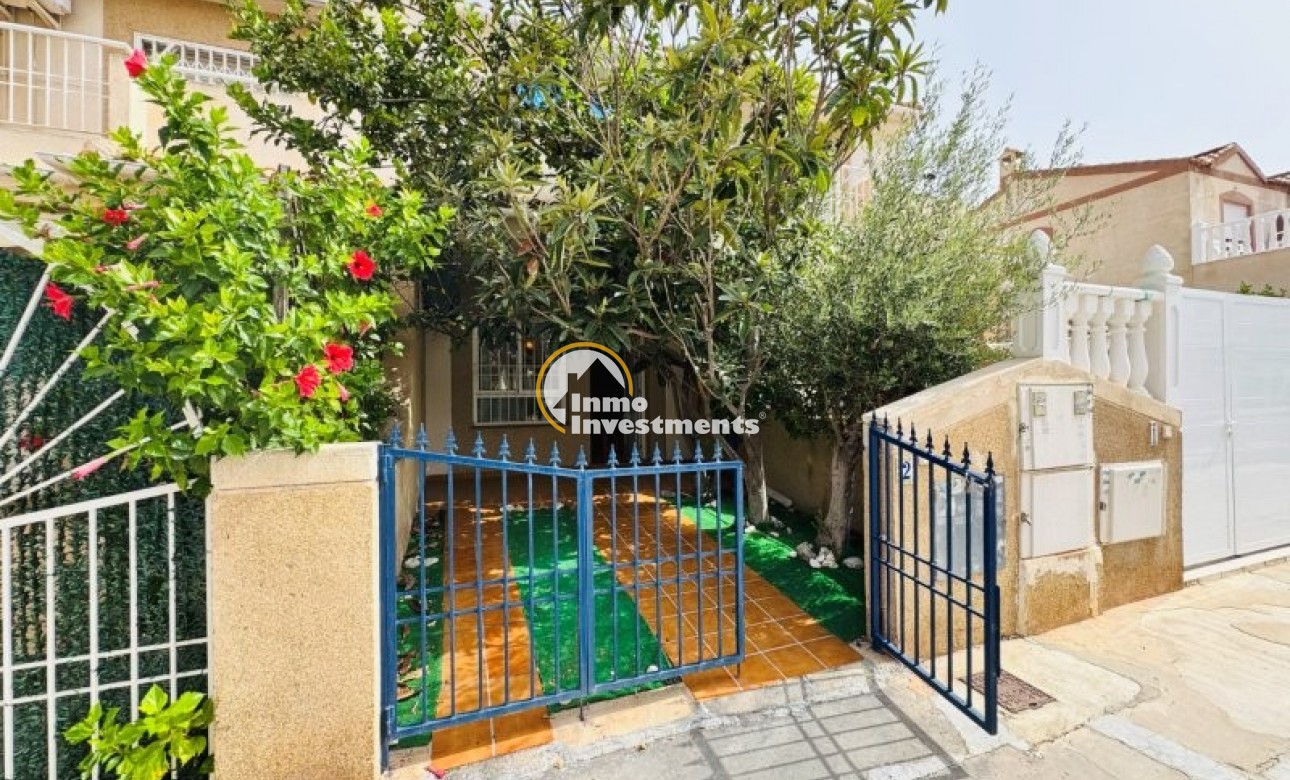  - Town house - Torrevieja - Aguas Nuevas