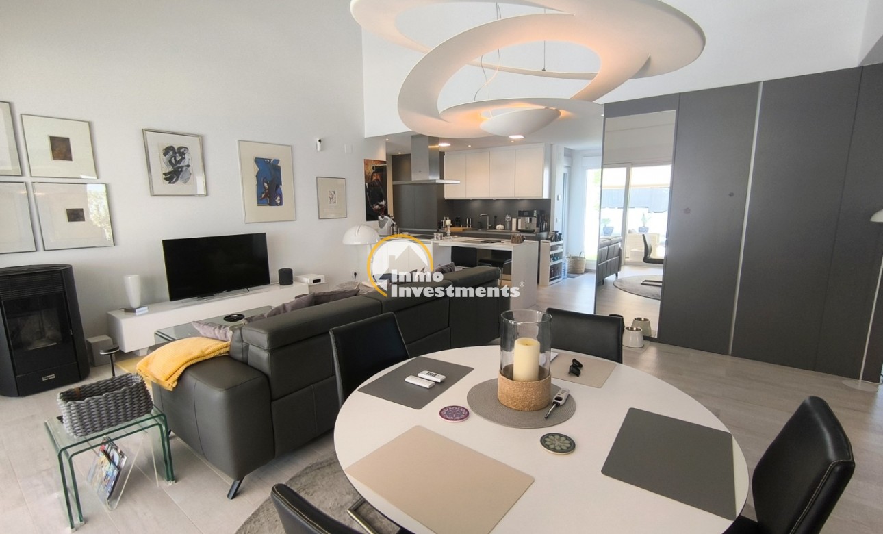 Resale - Villa - Algorfa - La Finca