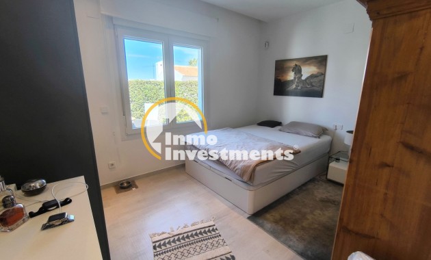 Resale - Villa - Algorfa - La Finca