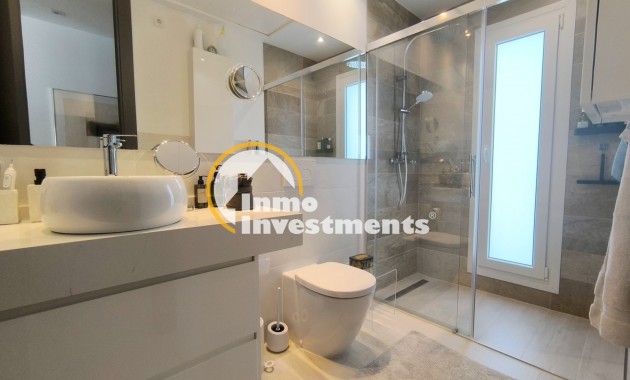 Resale - Villa - Algorfa - La Finca