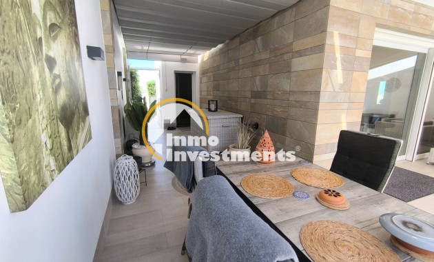 Resale - Villa - Algorfa - La Finca