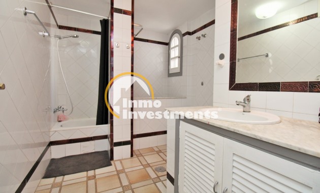 Bestaande bouw - Appartement - Villamartin