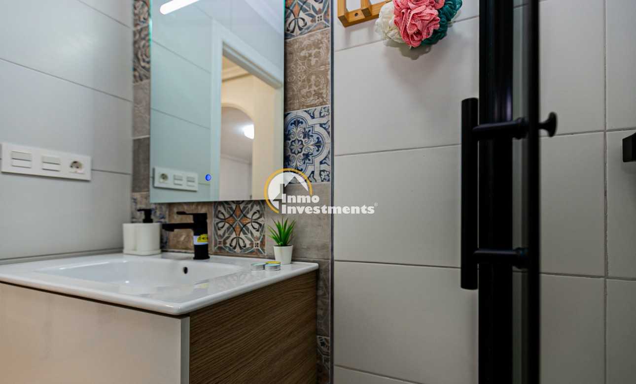 Resale - Town house - San Miguel de Salinas - La Cañada