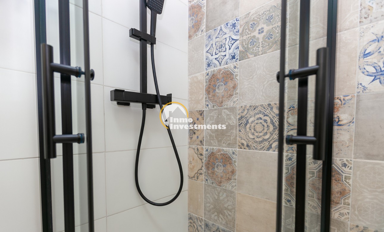 Resale - Town house - San Miguel de Salinas - La Cañada