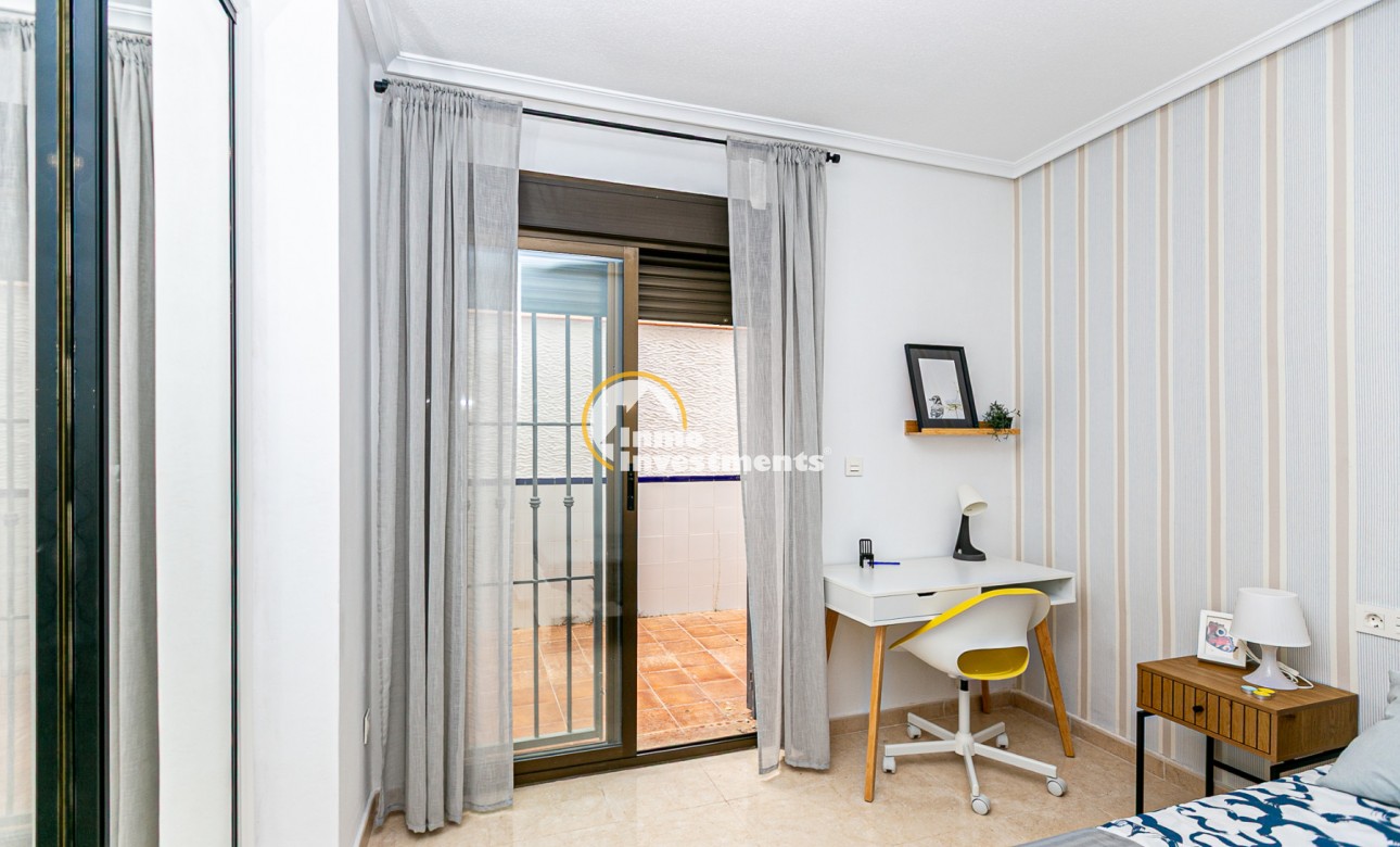 Resale - Town house - San Miguel de Salinas - La Cañada