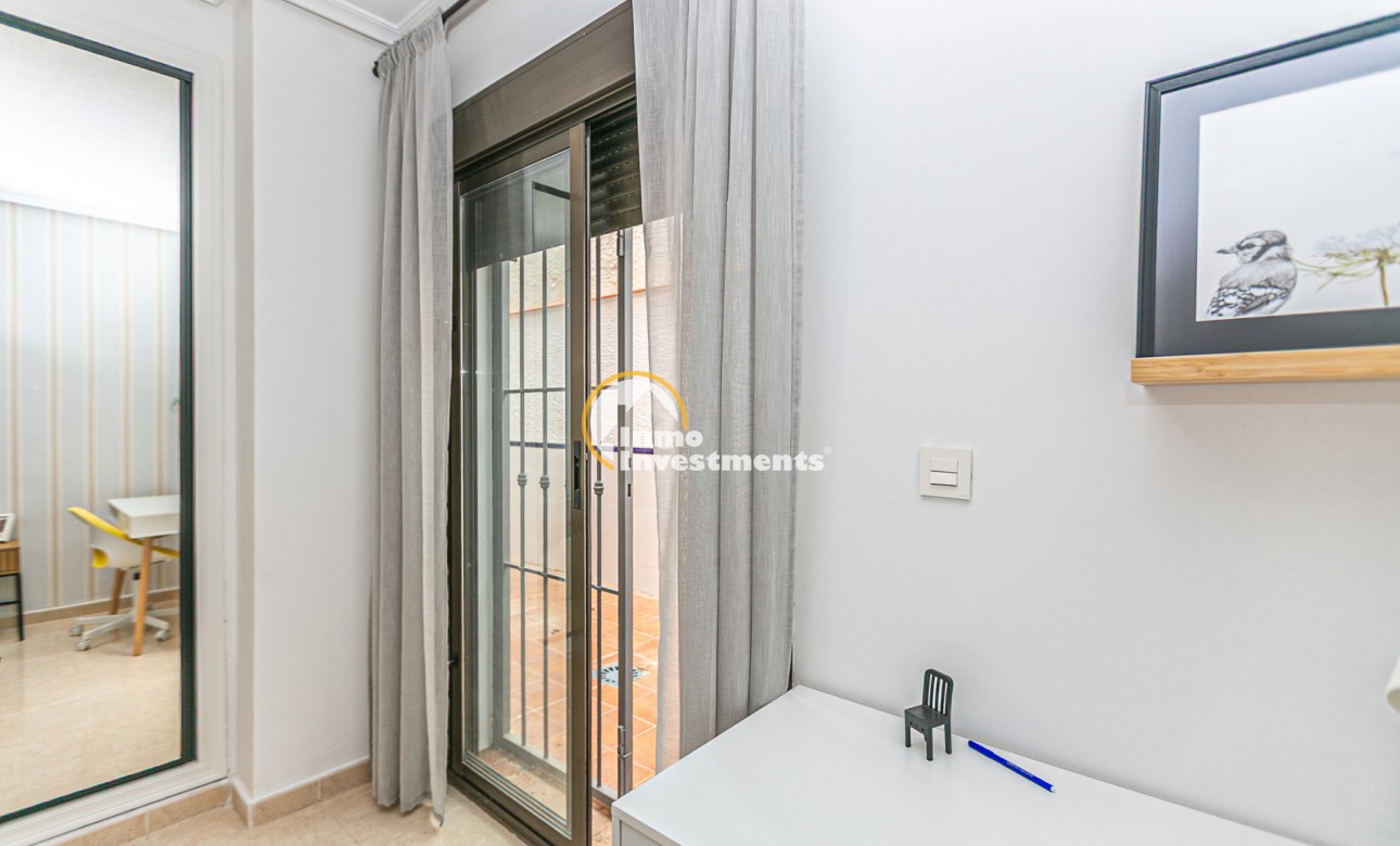 Resale - Town house - San Miguel de Salinas - La Cañada