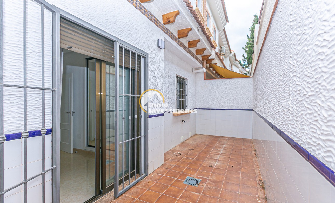 Resale - Town house - San Miguel de Salinas - La Cañada