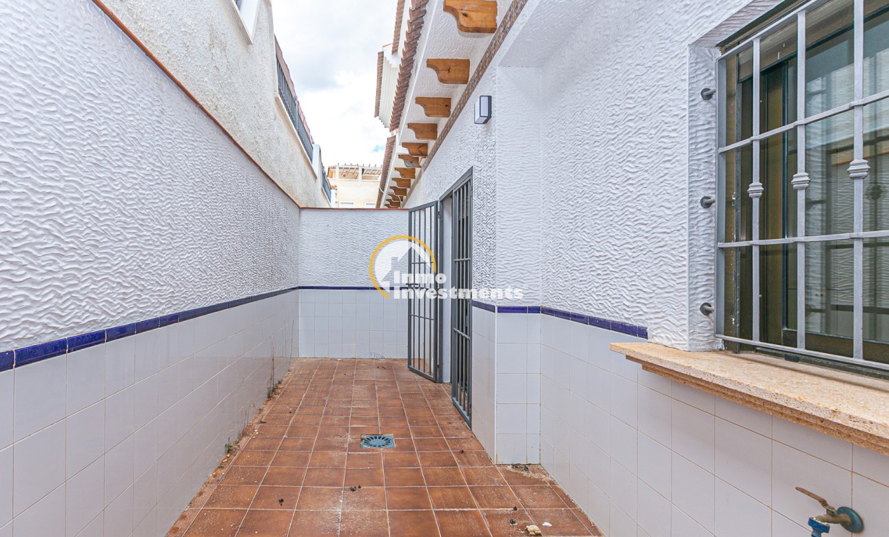 Resale - Town house - San Miguel de Salinas - La Cañada