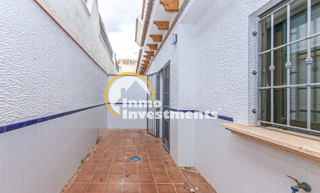 Resale - Town house - San Miguel de Salinas - La Cañada