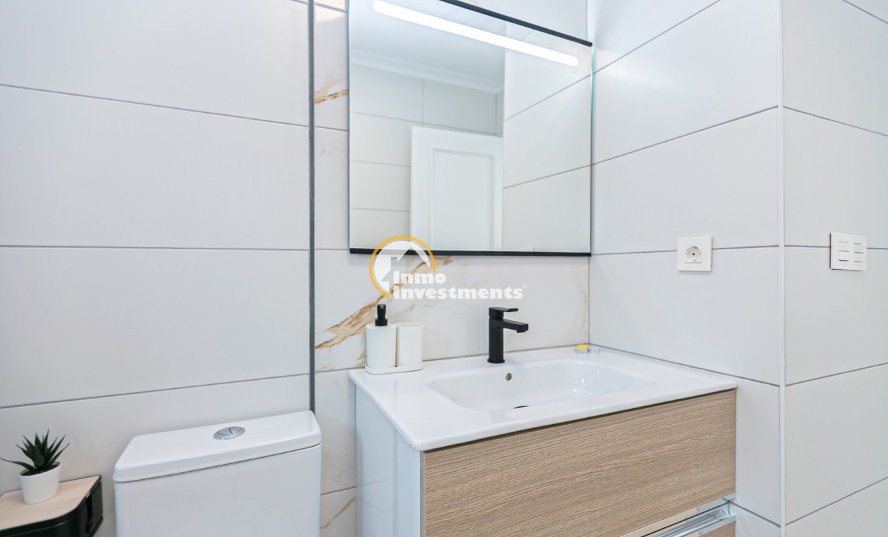 Resale - Town house - San Miguel de Salinas - La Cañada