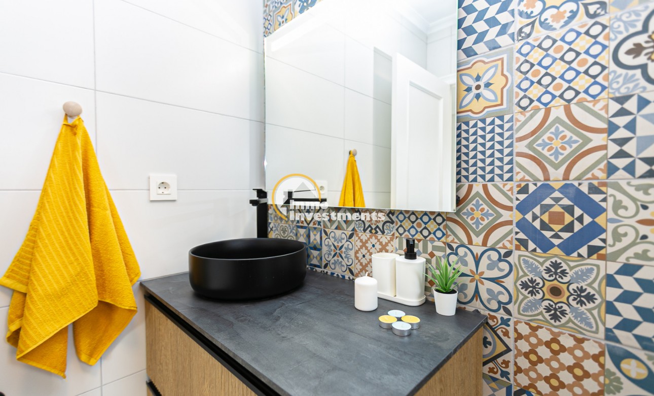 Resale - Town house - San Miguel de Salinas - La Cañada