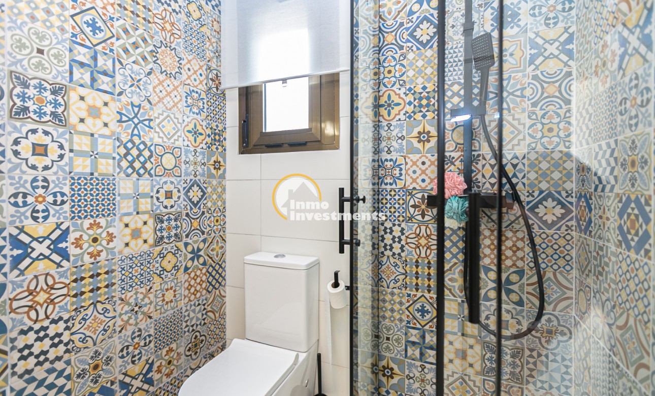 Resale - Town house - San Miguel de Salinas - La Cañada