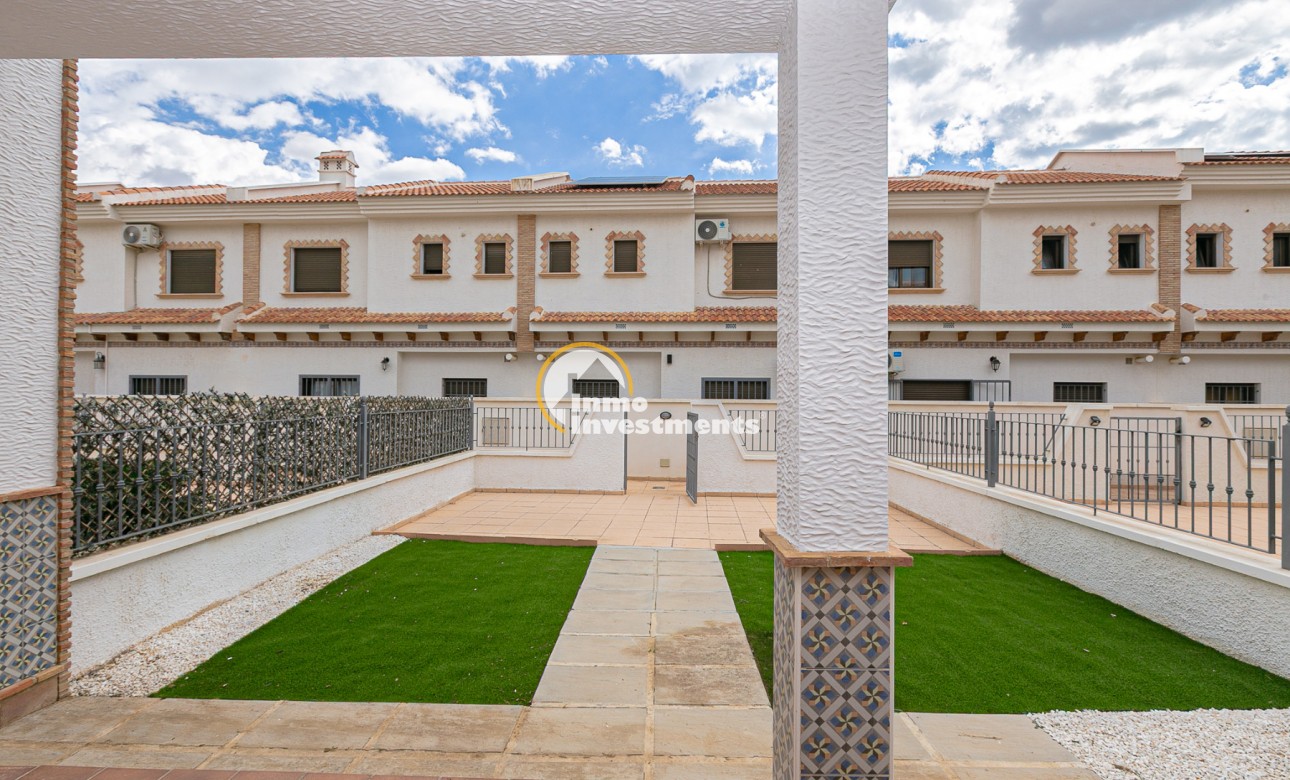 Resale - Town house - San Miguel de Salinas - La Cañada