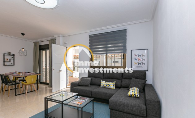 Resale - Town house - San Miguel de Salinas - La Cañada