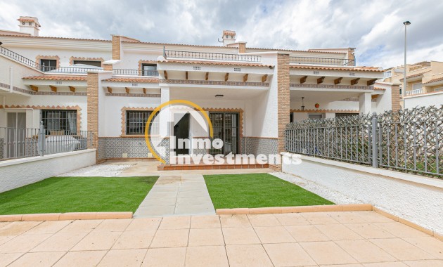 Resale - Town house - San Miguel de Salinas - La Cañada