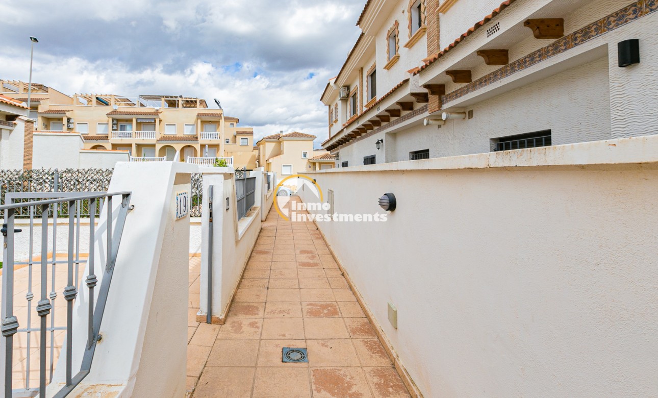 Resale - Town house - San Miguel de Salinas - La Cañada