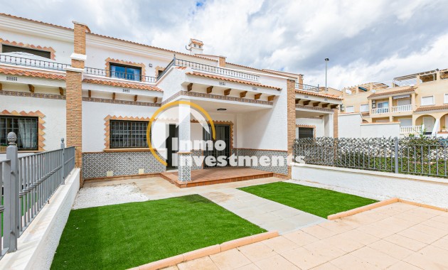 Resale - Town house - San Miguel de Salinas - La Cañada