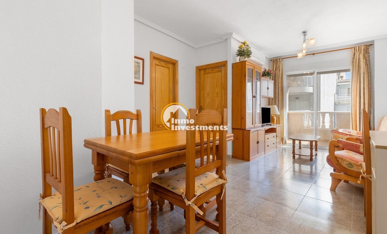 Resale - Apartment - Torrevieja - Centro