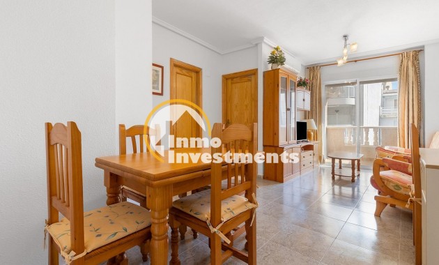 Resale - Apartment - Torrevieja - Centro