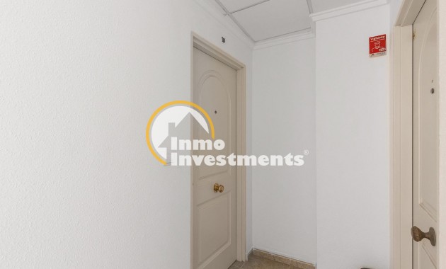 Resale - Apartment - Torrevieja - Centro