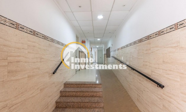Resale - Apartment - Torrevieja - Centro