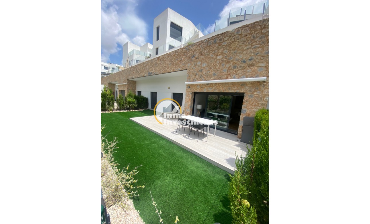 Resale - Apartment - Orihuela Costa - Villamartín