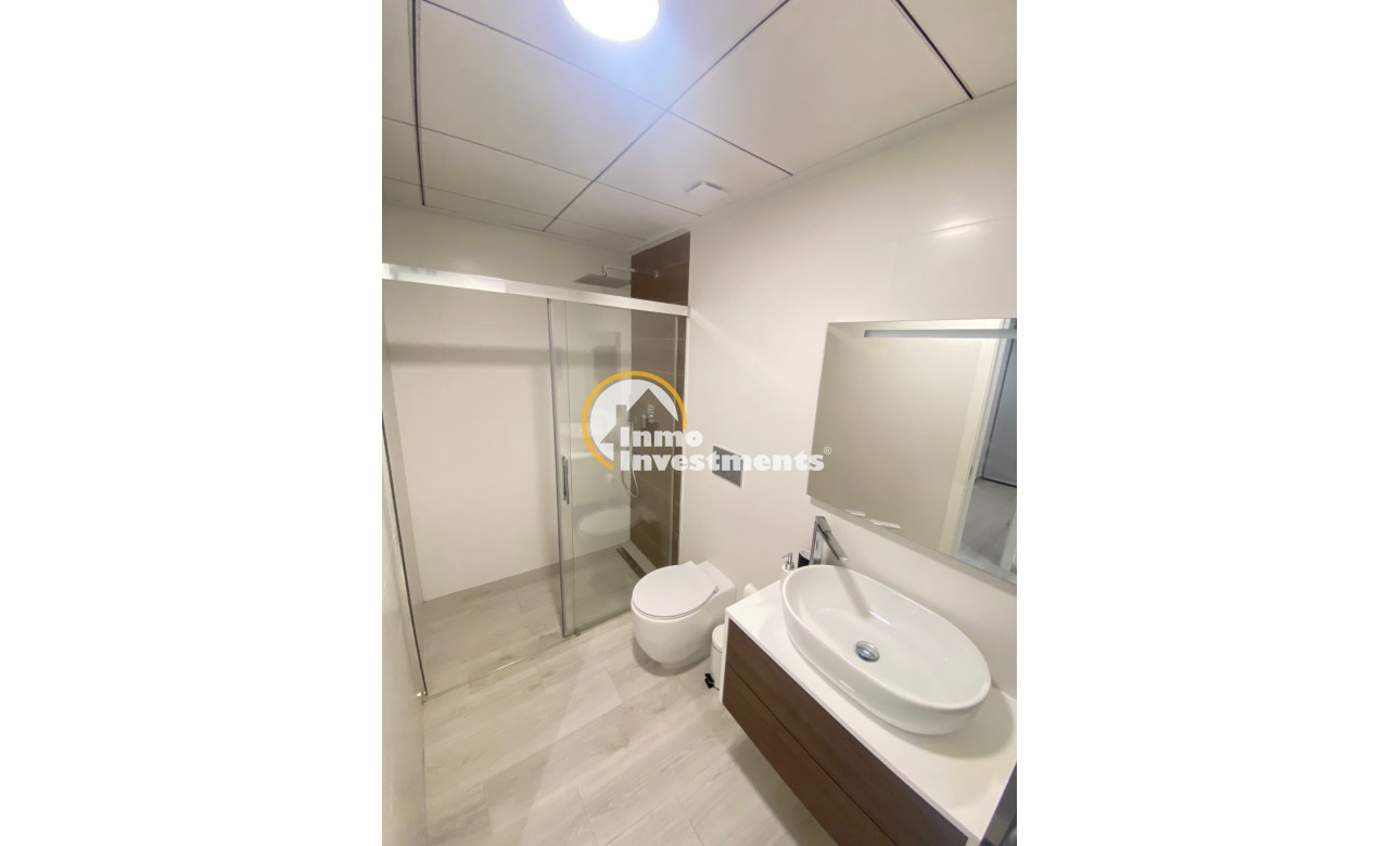 Resale - Apartment - Orihuela Costa - Villamartín