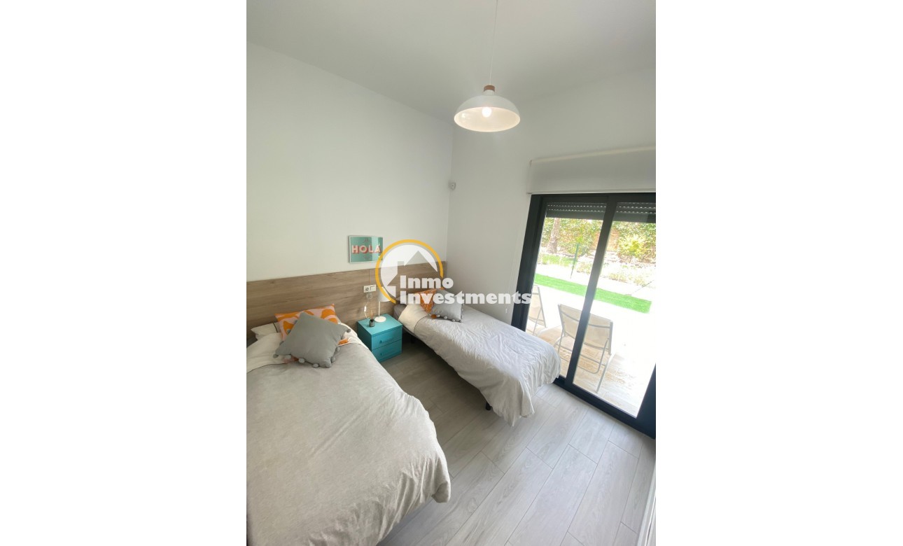 Resale - Apartment - Orihuela Costa - Villamartín