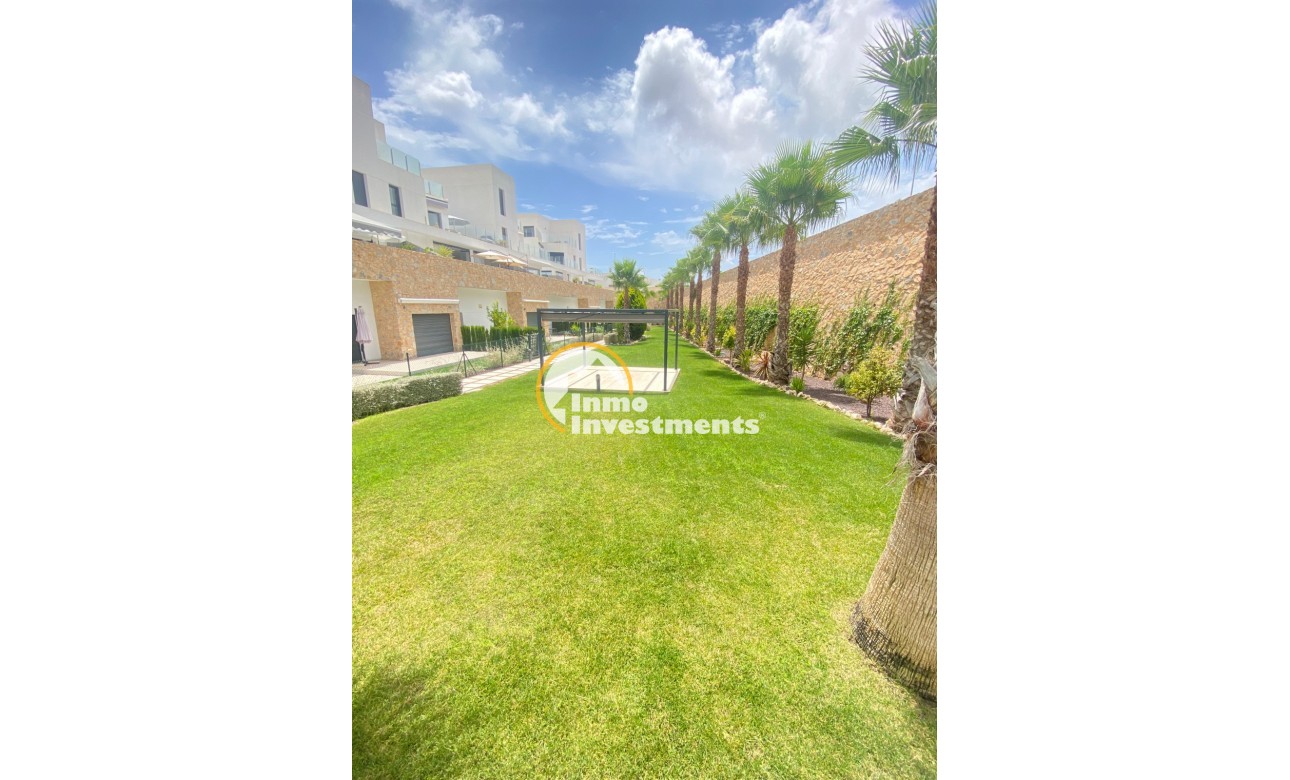 Resale - Apartment - Orihuela Costa - Villamartín