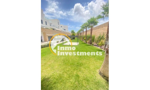 Resale - Apartment - Orihuela Costa - Villamartín