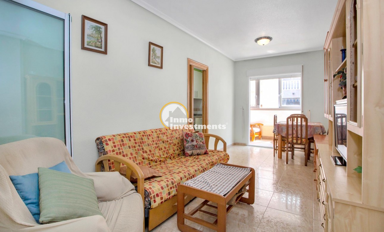 Resale - Apartment - Torrevieja - Centro