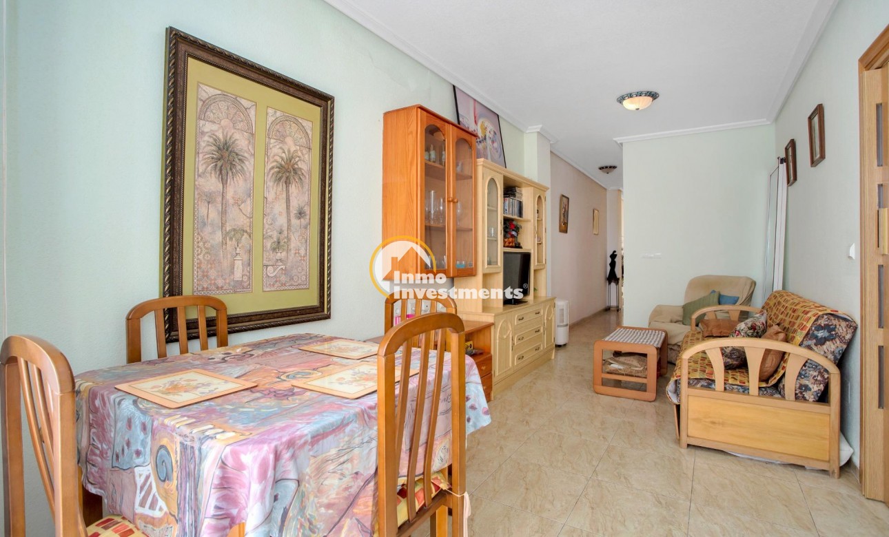 Resale - Apartment - Torrevieja - Centro