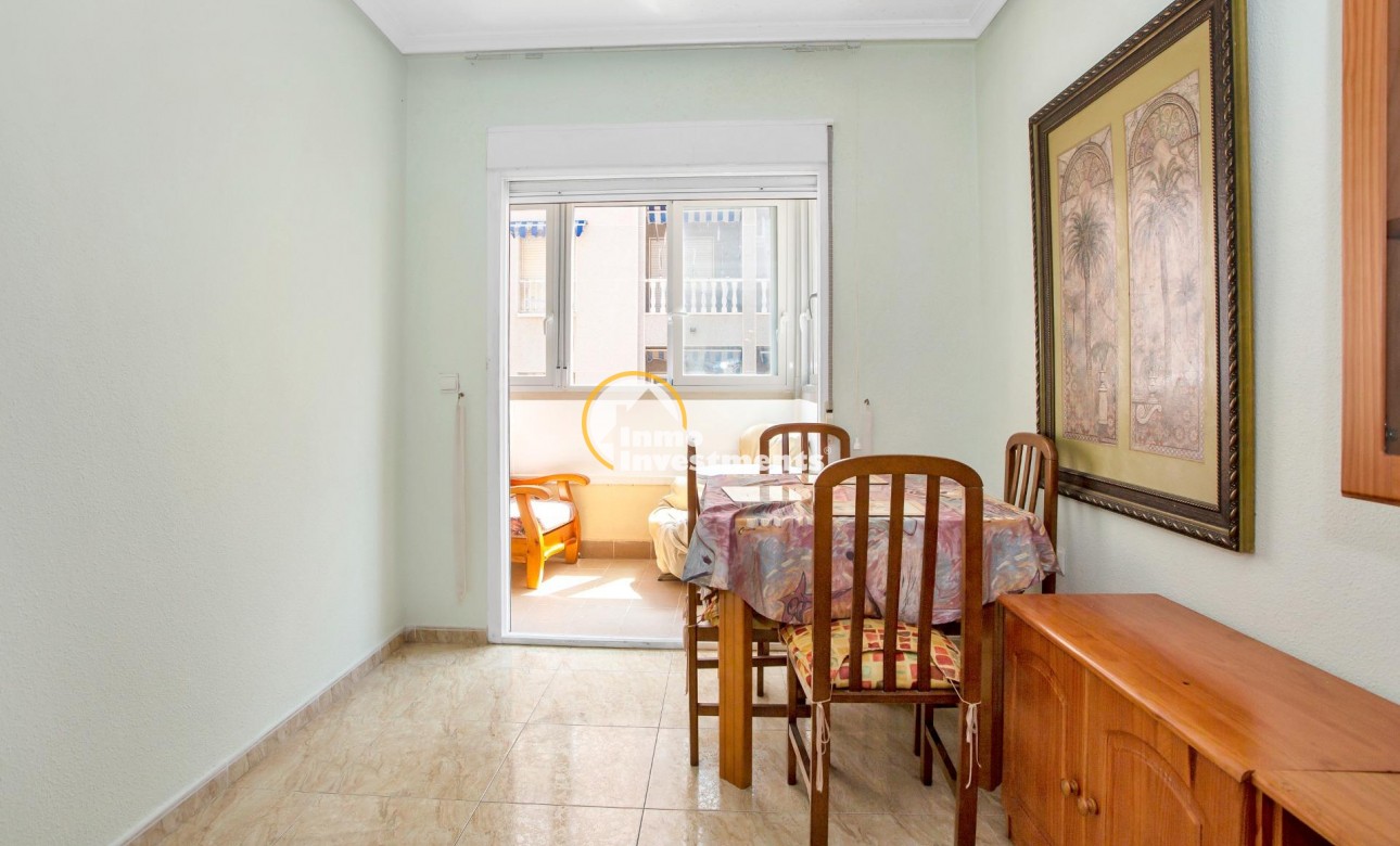 Resale - Apartment - Torrevieja - Centro