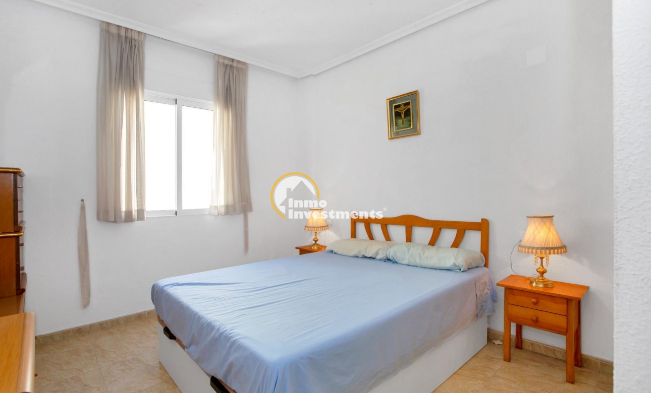 Resale - Apartment - Torrevieja - Centro
