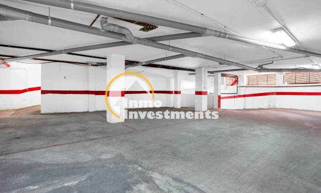 Resale - Apartment - Torrevieja - Centro